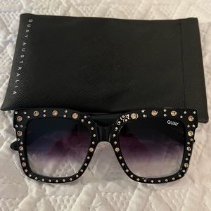 Quay Icy sunglasses